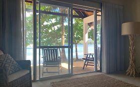Tongan Beach Resort  3*