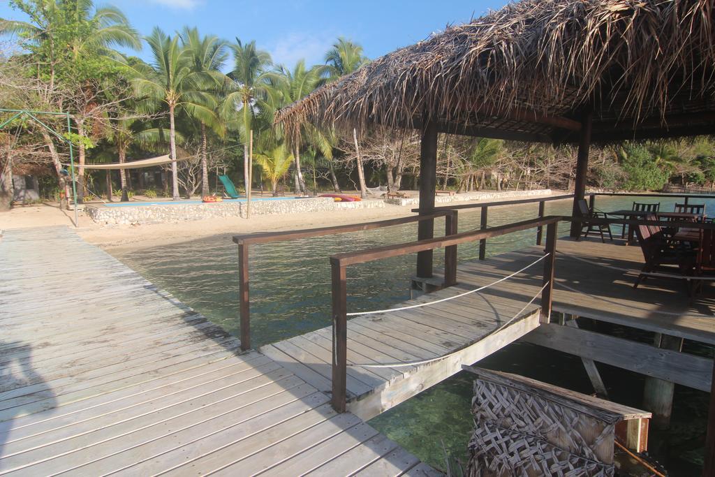 Tongan Beach Resort Utungake Exterior foto