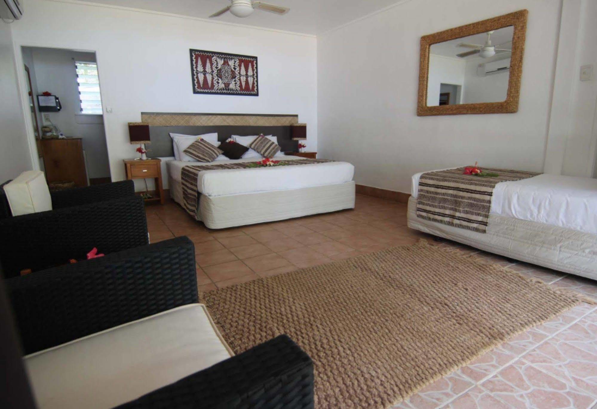 Tongan Beach Resort Utungake Exterior foto